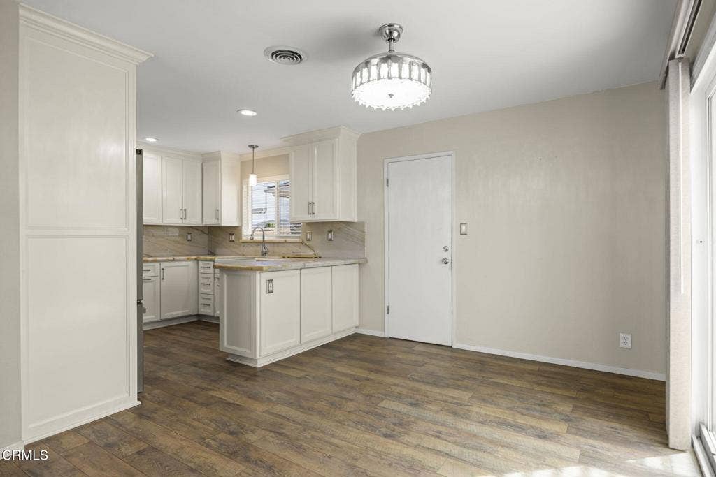 11225 Casa Street, Ventura, CA 93004 14-Xavier your Xman in Real Estate