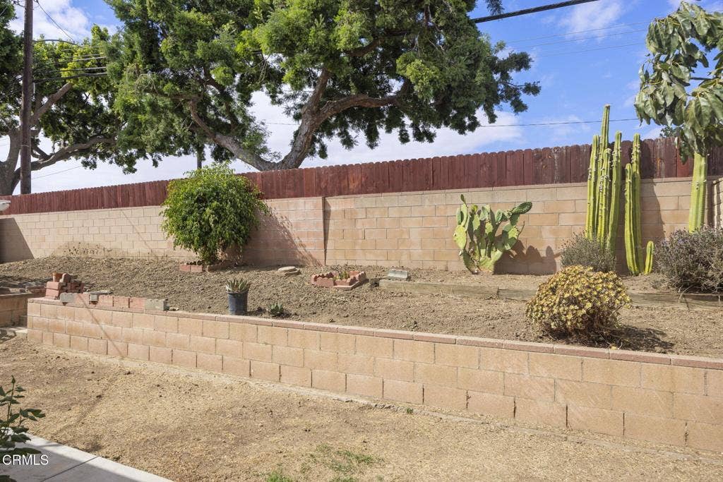 11225 Casa Street, Ventura, CA 93004 31-Ventura CA real estate