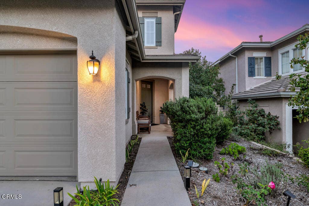 609 Camino Del Sol, Newbury Park, CA 91320 7 - front walkway