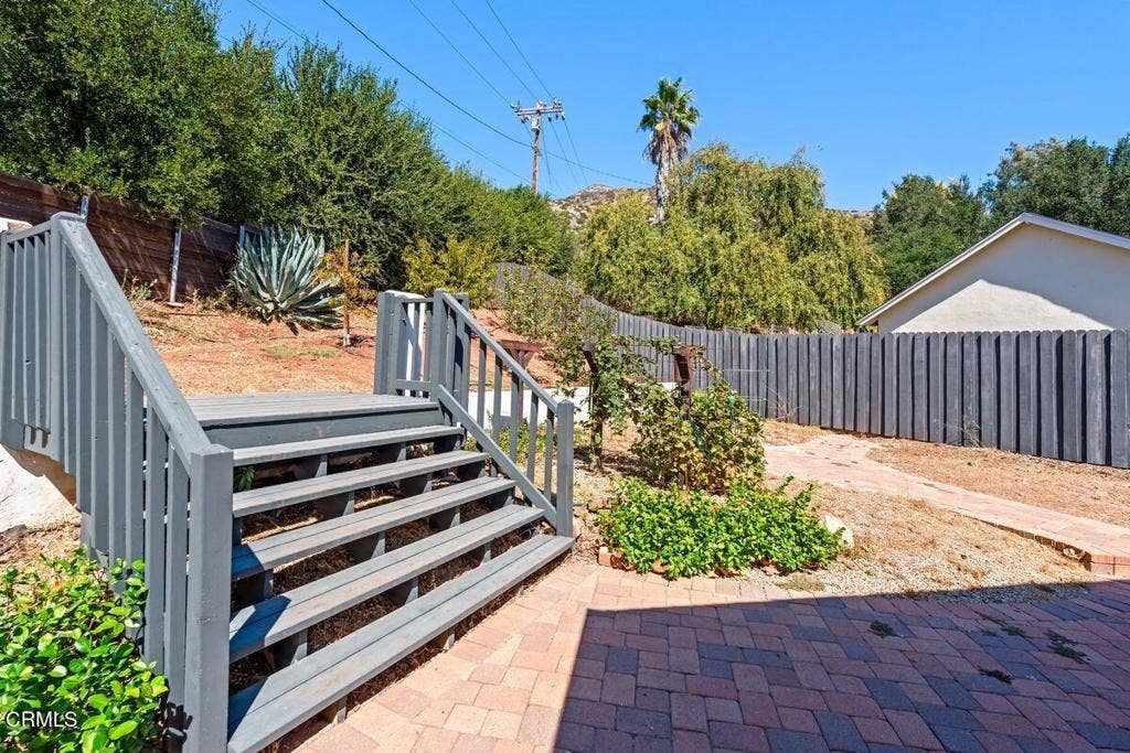 1303 Sunset Place Ojai, CA 93023