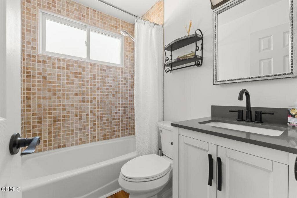 1303 Sunset Place Ojai, CA 93023