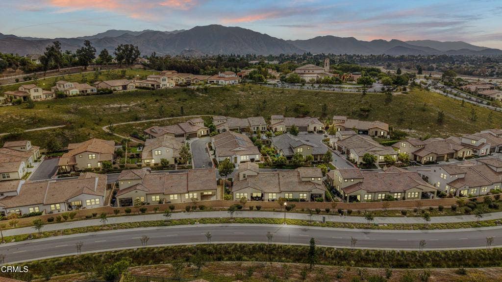 5007 Rexton Drive, Camarillo, CA 93012 54