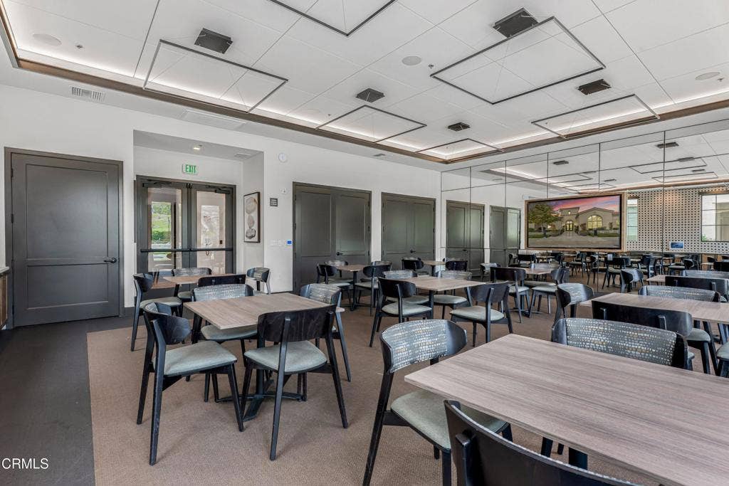 5007 Rexton Drive, Camarillo, CA 93012 Club house