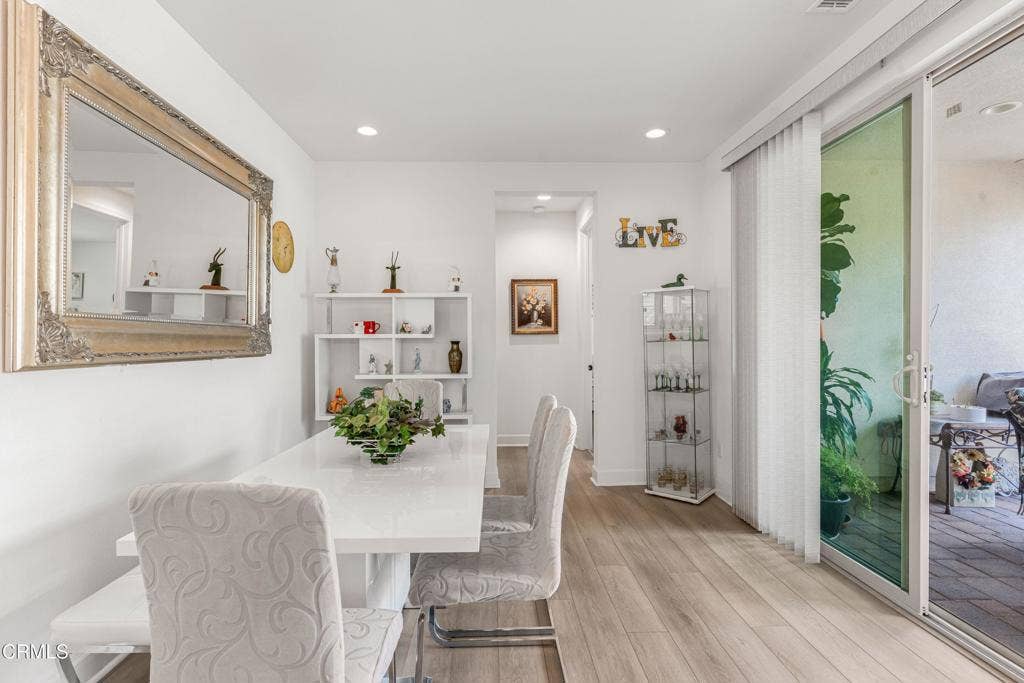 5007 Rexton Drive, Camarillo, CA 93012 6