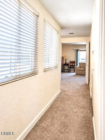 2020 Kingsbridge Way, Oxnard, CA 93035 Hall