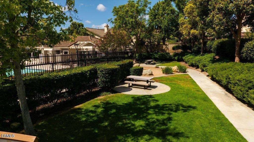 5339 Villa Mallorca Place, Camarillo, CA 93012 pool clubhouse-5