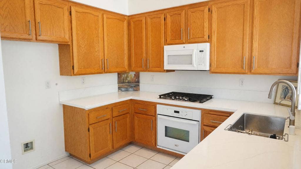 5339 Villa Mallorca Place, Camarillo, CA 93012 DSC04259_1