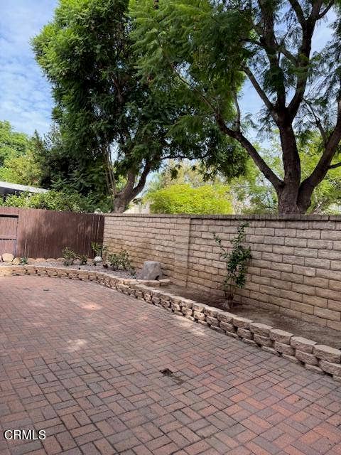 4599 Via Aciando, Camarillo, CA 93012 Open patio