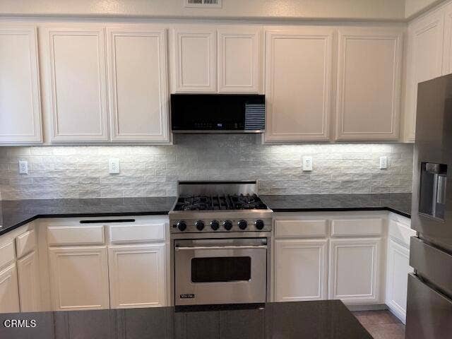4599 Via Aciando, Camarillo, CA 93012 Viking range