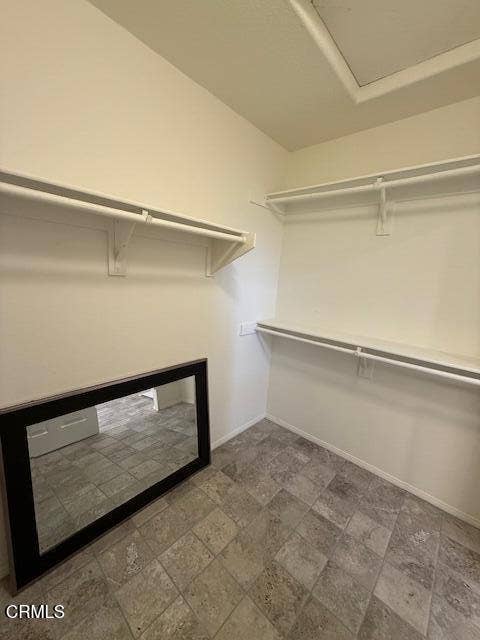 4599 Via Aciando, Camarillo, CA 93012 Walk-in closet