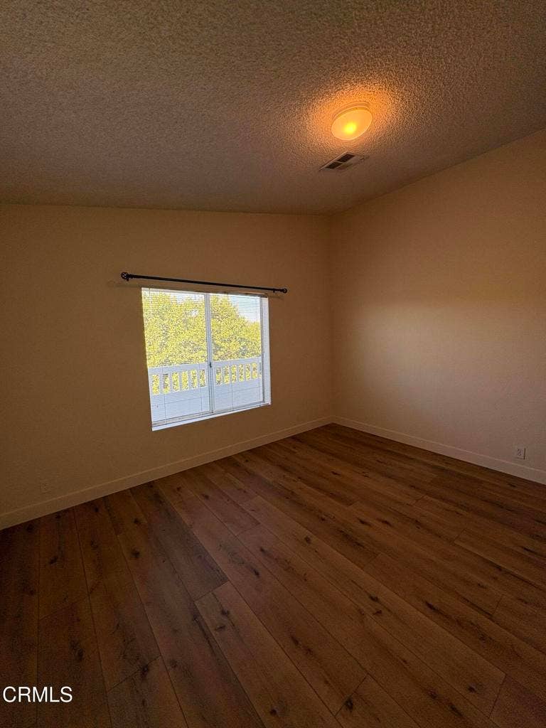 4250 Bradley Road, Somis, CA 93066 20261009_223324984_iOS