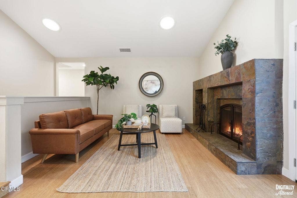 379 McGill Avenue, Ventura, CA 93003 10-web-or-mls-379_McGill_Ave_Ventura_CA_
