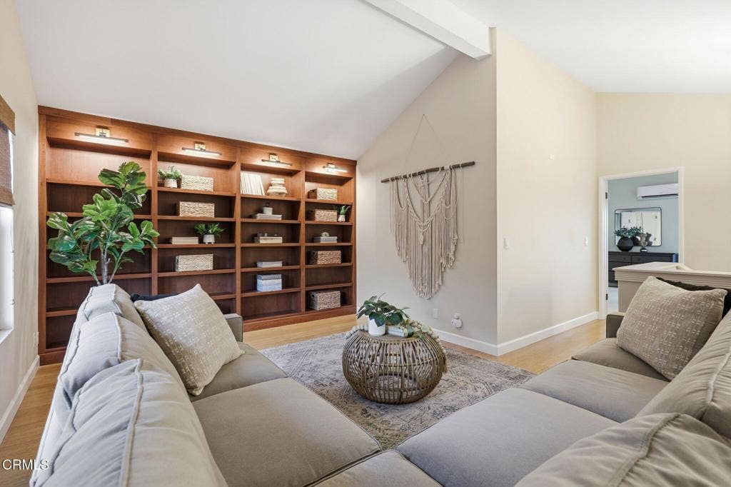 379 McGill Avenue, Ventura, CA 93003 37-web-or-mls-379_McGill_Ave_Ventura_CA_