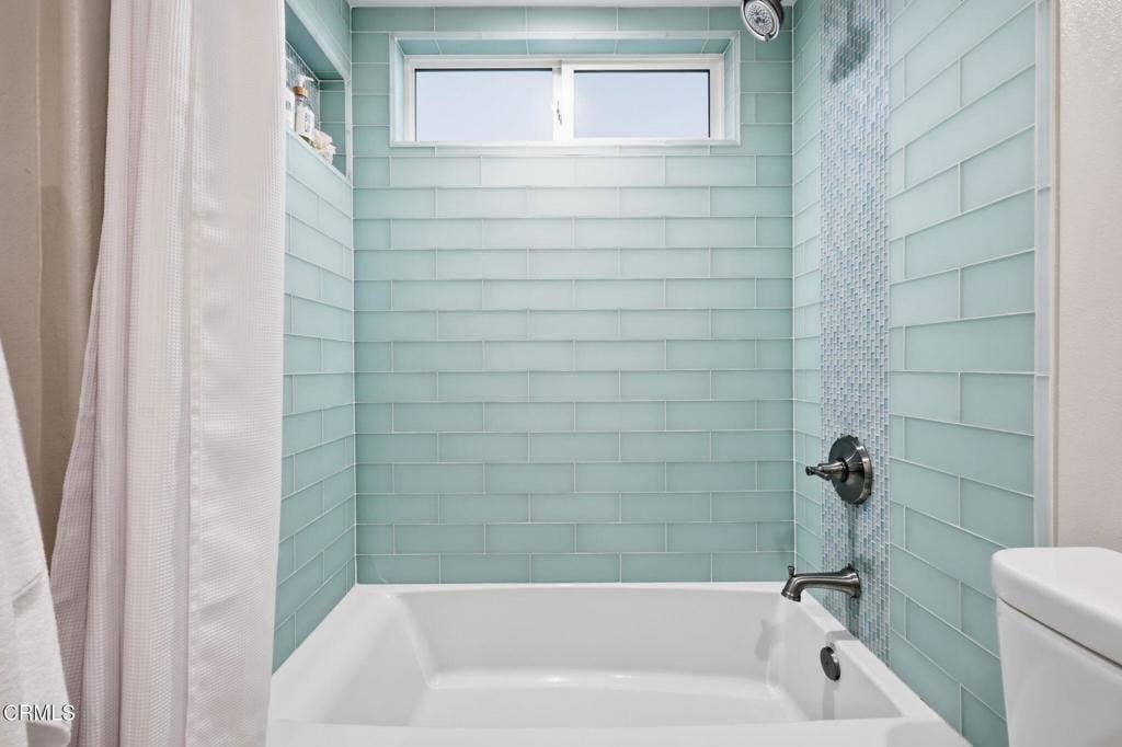 379 McGill Avenue, Ventura, CA 93003 58-web-or-mls-379_McGill_Ave_Ventura_CA_