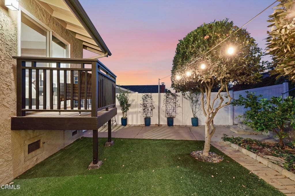 379 McGill Avenue, Ventura, CA 93003 112-web-or-mls-379_McGill_Ave_Ventura_CA