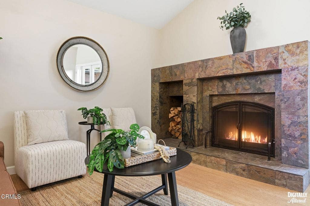 379 McGill Avenue, Ventura, CA 93003 15-web-or-mls-379_McGill_Ave_Ventura_CA_