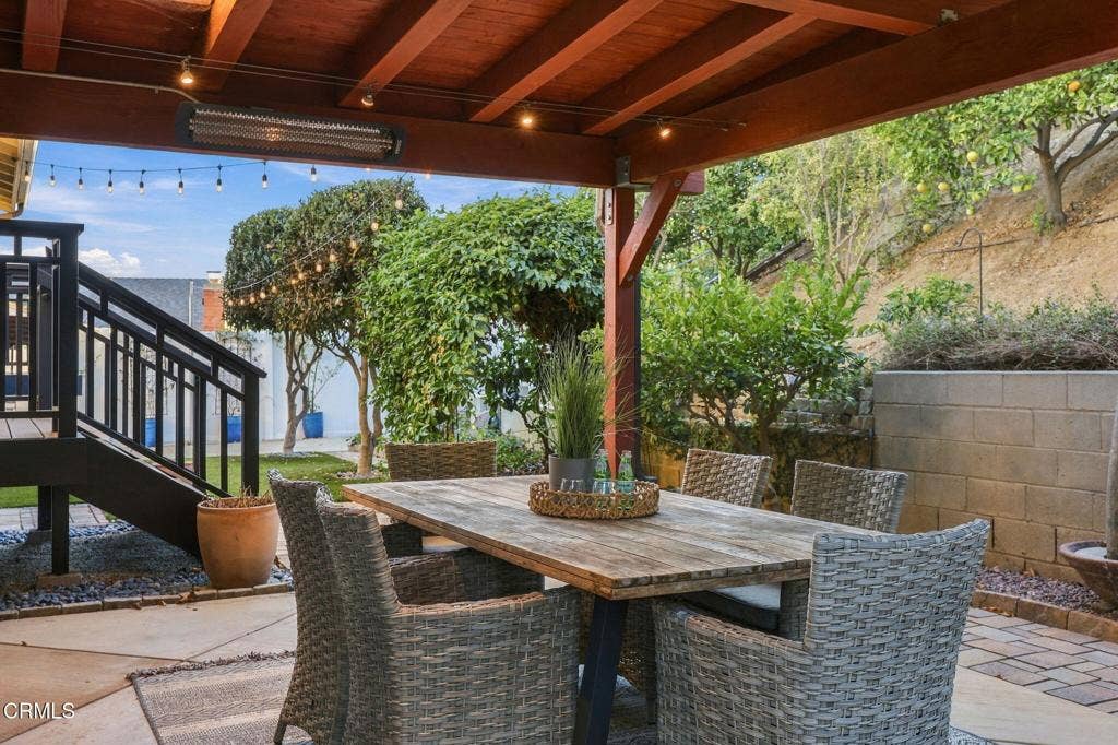 379 McGill Avenue, Ventura, CA 93003 66-web-or-mls-379_McGill_Ave_Ventura_CA_