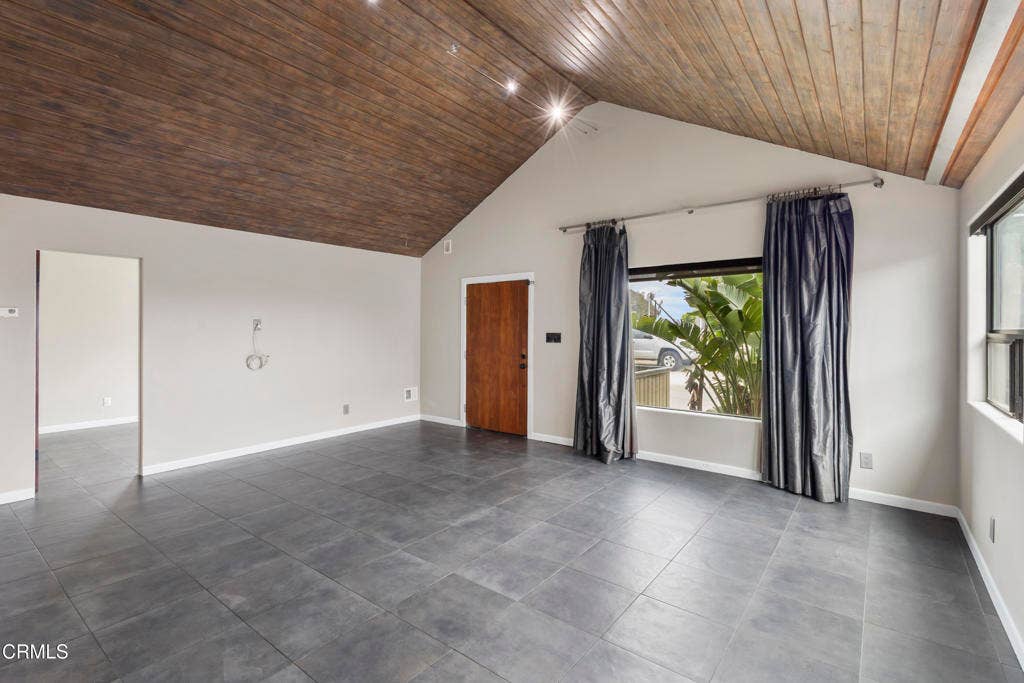 153 San Fernando Avenue, Oxnard, CA 93035 IMG_3549