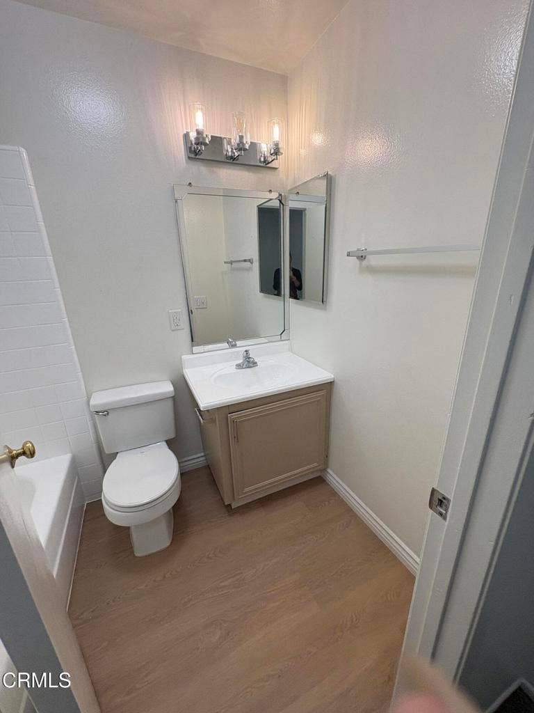 5254 Shenandoah Street, Ventura, CA 93003 20261015_172433812_iOS