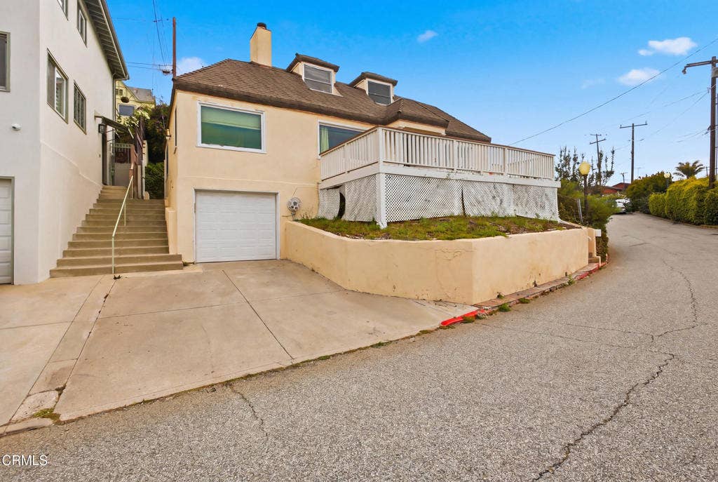 2381 Hyland Ave. Avenue, Ventura, CA 93001 10_img_0552