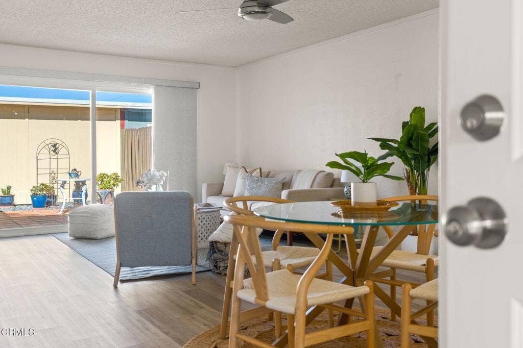 169 E Channel Islands Boulevard, Port Hueneme, CA 93041 RIII_169_E_Channel_Islands_Blvd-08