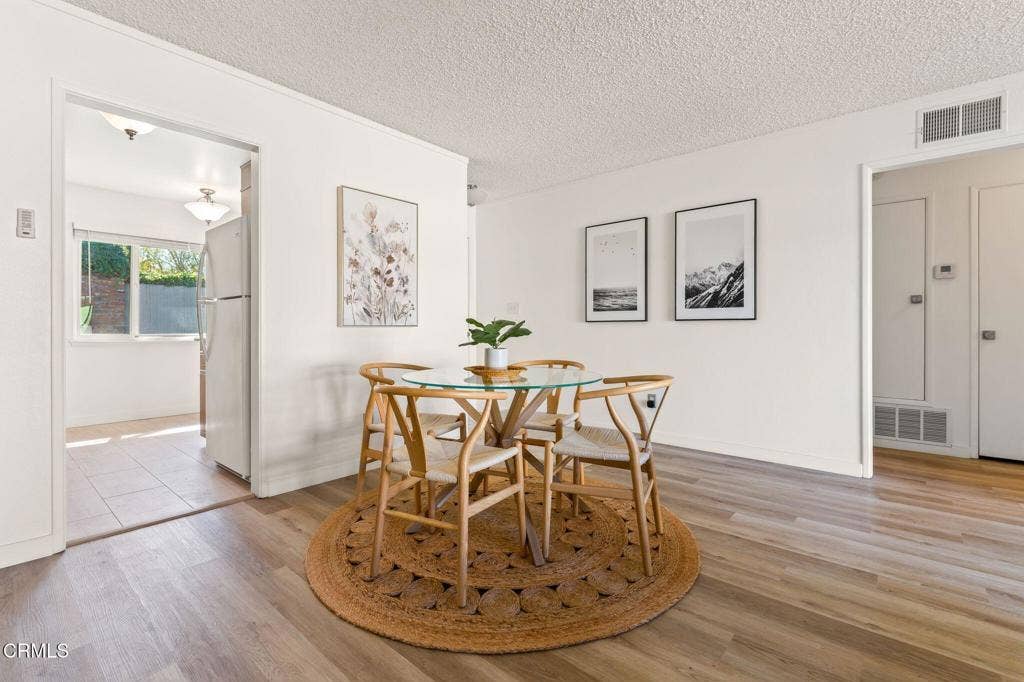 169 E Channel Islands Boulevard, Port Hueneme, CA 93041 RIII_169_E_Channel_Islands_Blvd-17