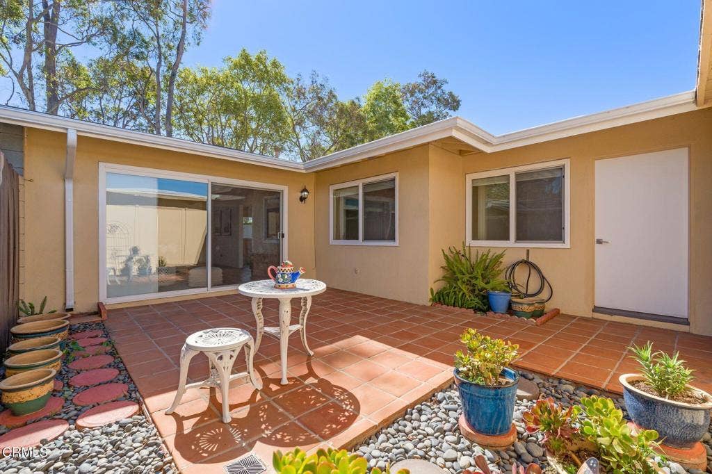 169 E Channel Islands Boulevard, Port Hueneme, CA 93041 RIII_169_E_Channel_Islands_Blvd-40