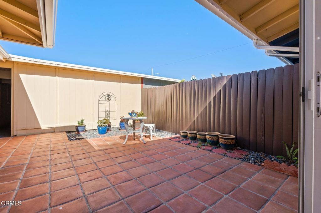 169 E Channel Islands Boulevard, Port Hueneme, CA 93041 RIII_169_E_Channel_Islands_Blvd-39
