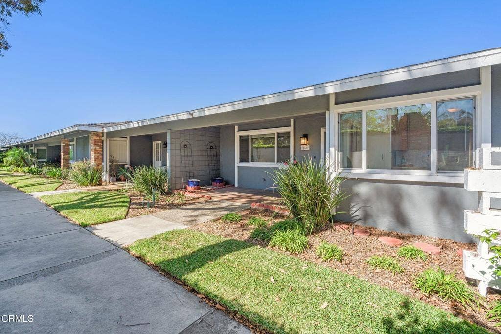 169 E Channel Islands Boulevard, Port Hueneme, CA 93041 RIII_169_E_Channel_Islands_Blvd-03