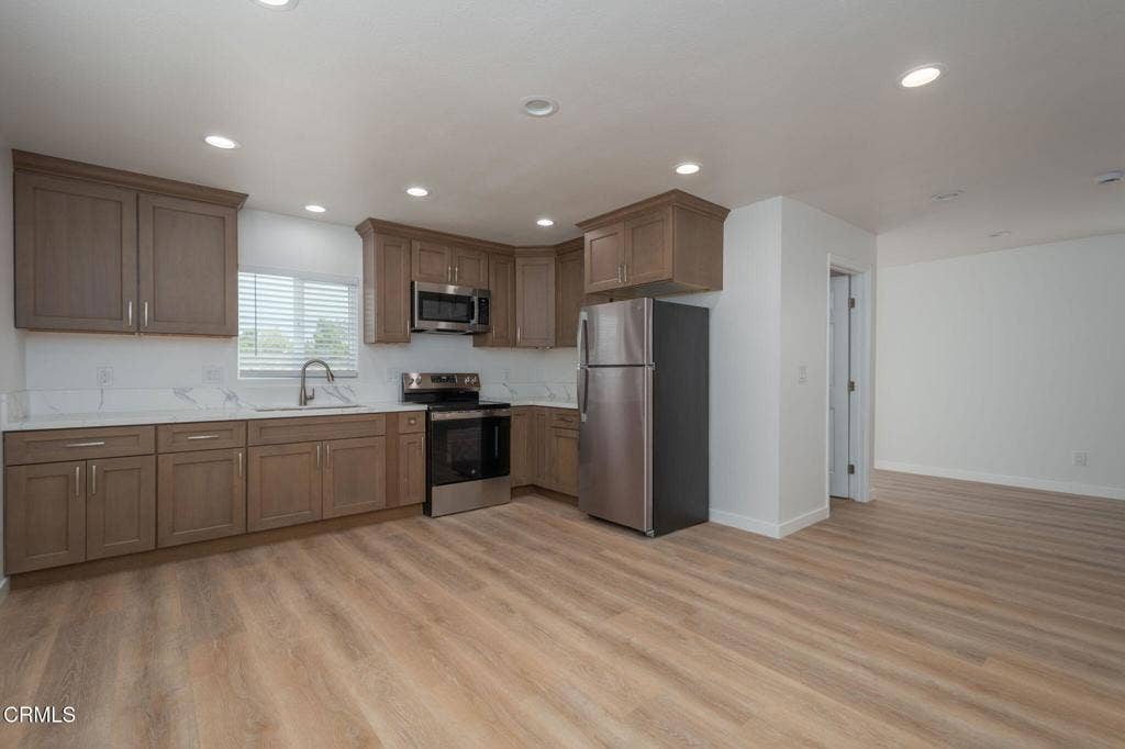 1004 Jurymast Drive, #3, Oxnard, CA 93030 VCV-Jurymast 2-09 (1)