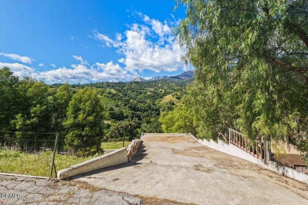 225 Conejo Road, Santa Barbara, CA 93103 20260406210125221492000000-o