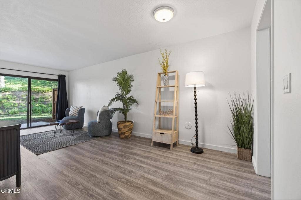 969 Miramonte Drive, #5, Santa Barbara, CA 93109 8-web-or-mls-UpmarketMedia-969 Mira-38