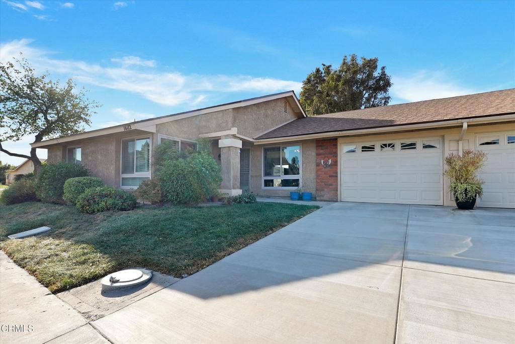 16112 Village 16, Camarillo, CA 93012 02-16112 Village 16-4