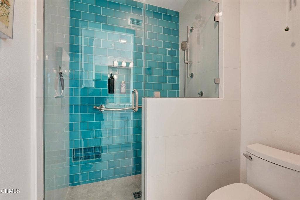 16112 Village 16, Camarillo, CA 93012 08-16112 Village 16-16