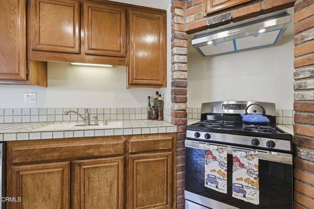 Kitchen 5