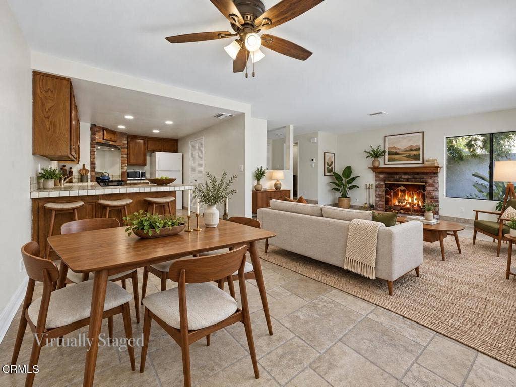 Dining Virtually Staged