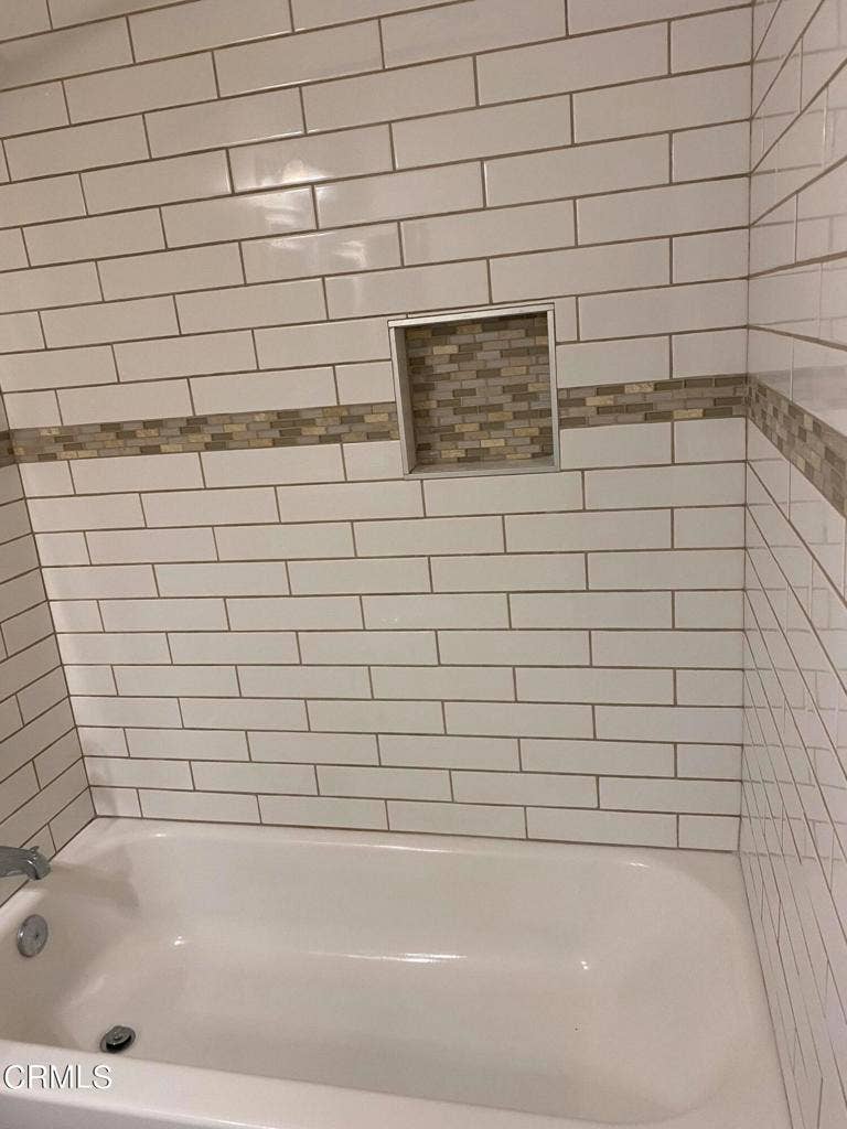 1235 Chalmette Avenue, Ventura, CA 93003 IMG-3171 (1)