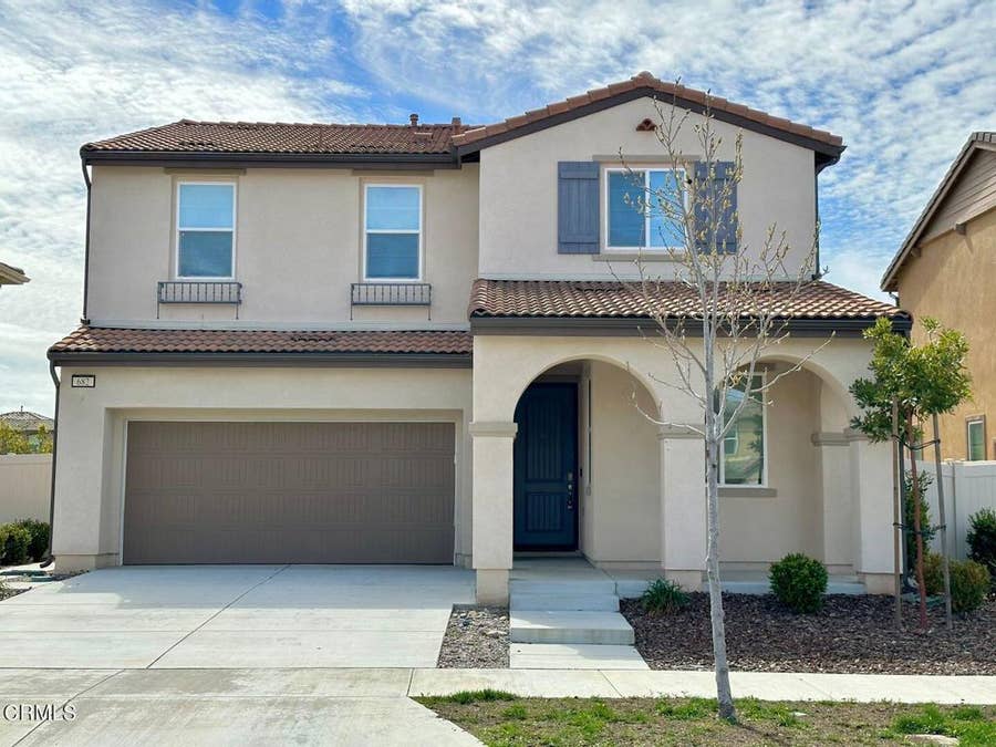 Property photo for 682 Seine River Way, Oxnard, CA