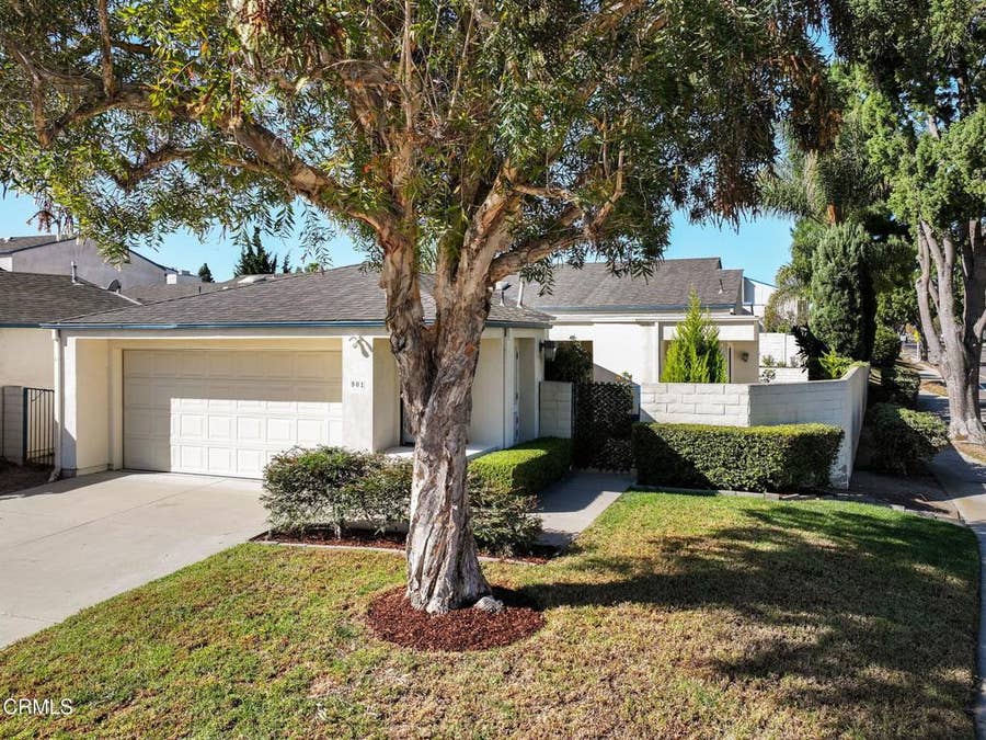 Property photo for 901 Ruby Avenue, Ventura, CA
