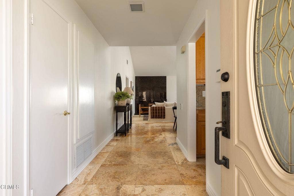 901 Ruby Avenue, Ventura, CA 93004 22-web-or-mls-901 Ruby-22