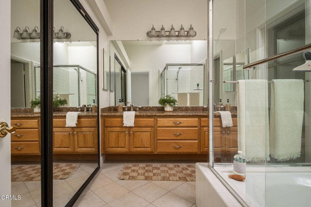 901 Ruby Avenue, Ventura, CA 93004 43-web-or-mls-901 Ruby-43
