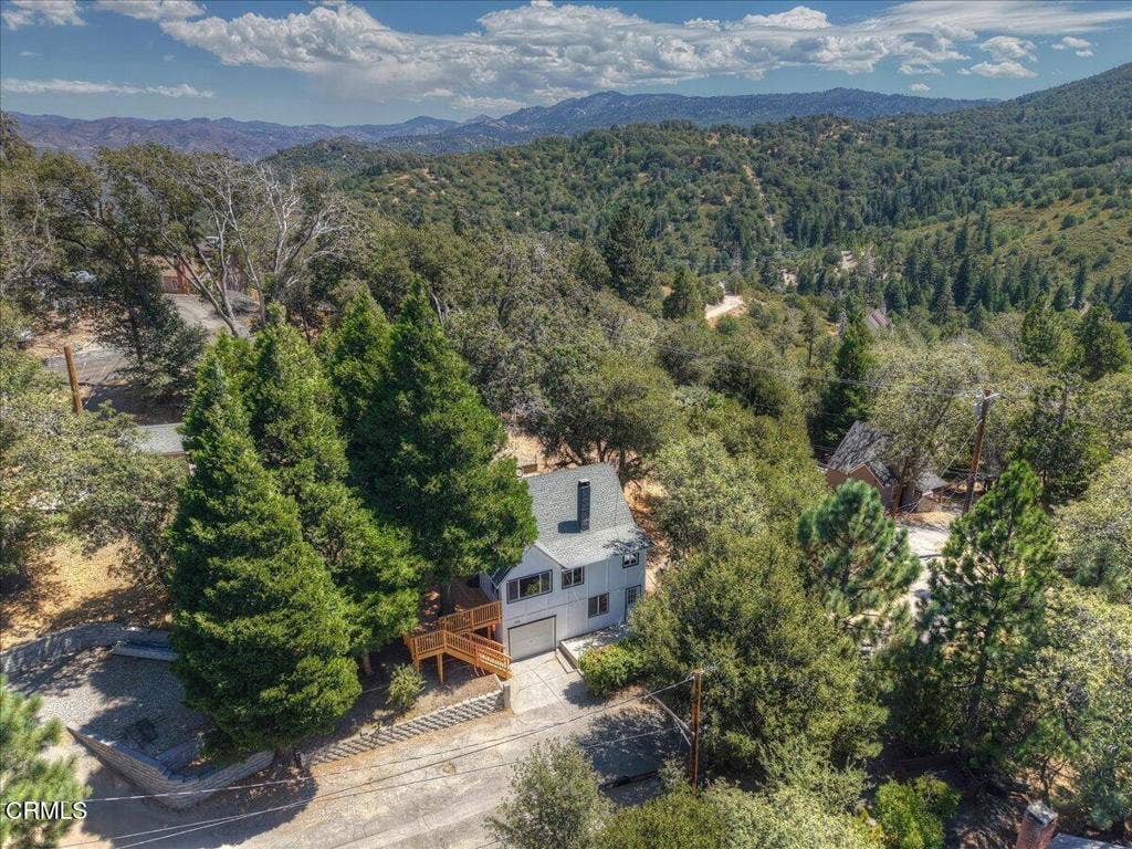 196 Balsam Drive, Cedar Glen, CA 92321 06-Aerail
