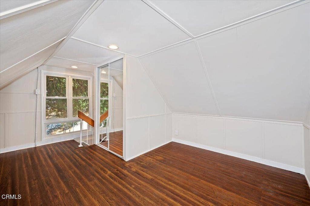 196 Balsam Drive, Cedar Glen, CA 92321 21-Bonus