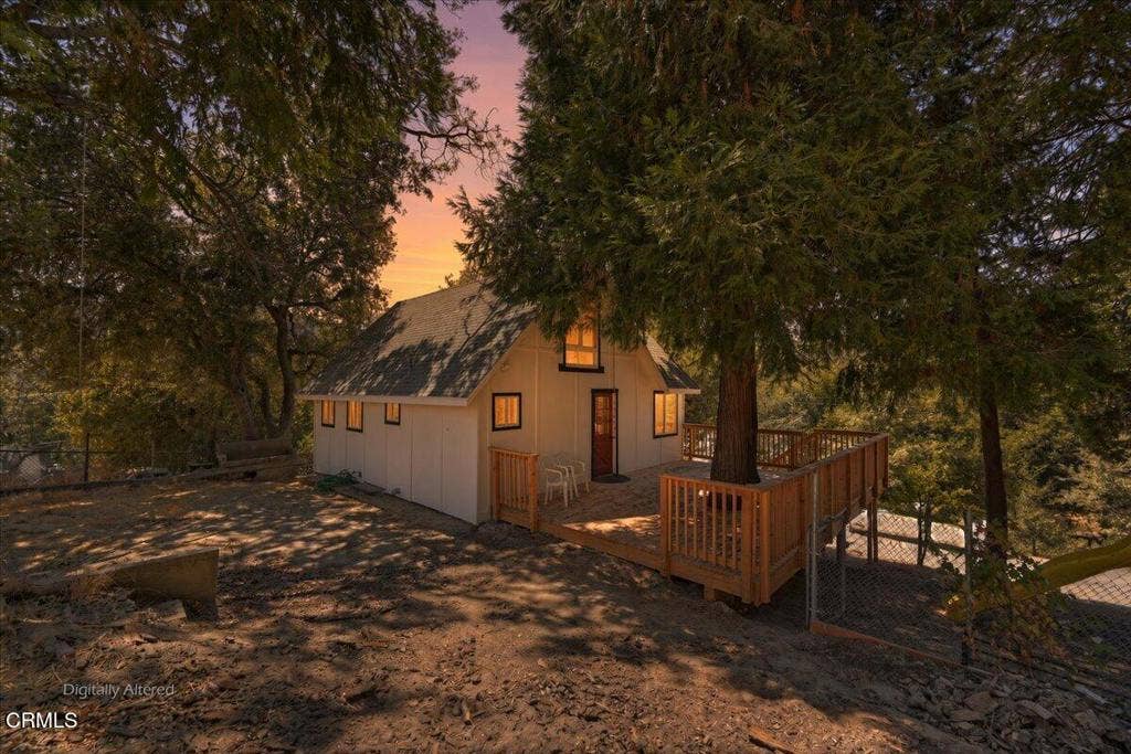 196 Balsam Drive, Cedar Glen, CA 92321 02-Dusk