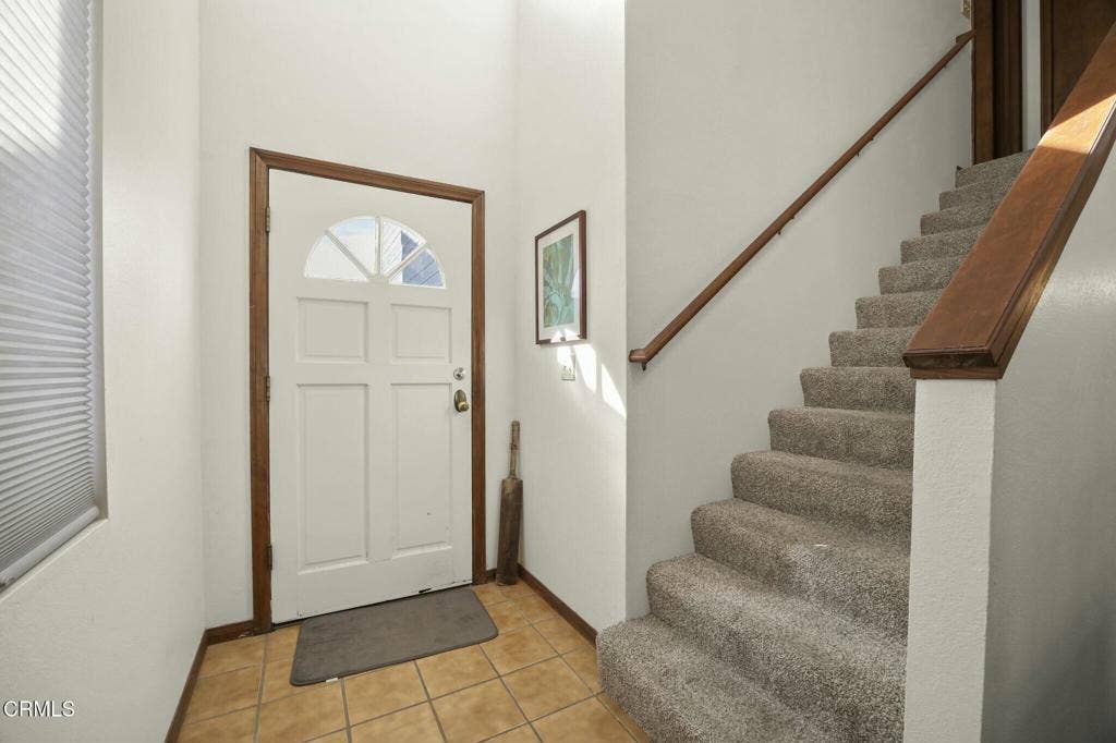 1164 Superior Avenue, Ventura, CA 93004 tempImage2YGJxW