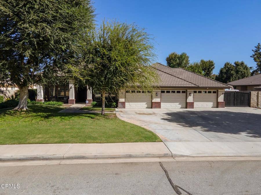Property photo for 2306 Rich Springs Court, Bakersfield, CA