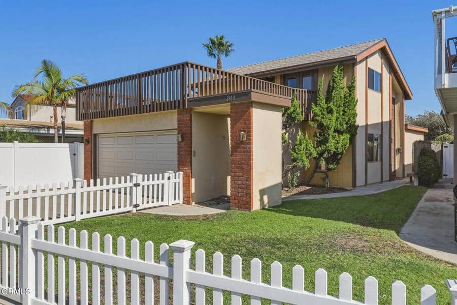Property photo for 2163 Monmouth Drive, Ventura, CA
