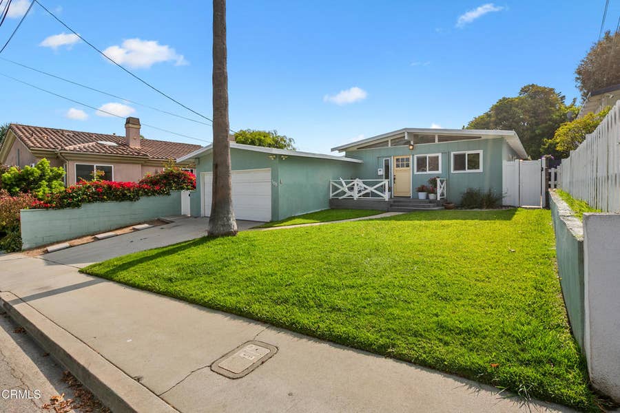 Property photo for 308 S Redondo Avenue, Manhattan Beach, CA