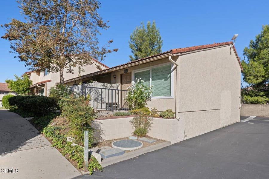 Property photo for 1423 Ramona Drive, Thousand Oaks, CA