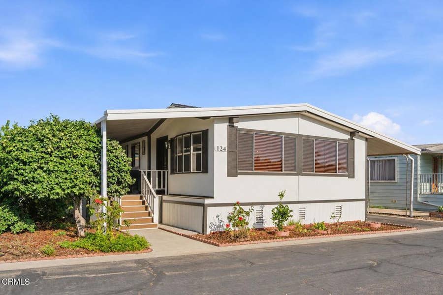 Property photo for 124 Yosemite Drive, #117, Oxnard, CA